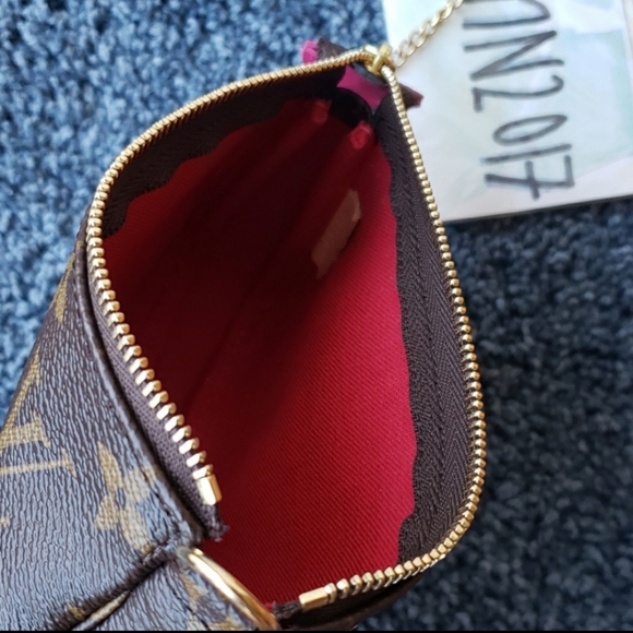 BRAND NEW Louis Vuitton Vivienne Mini Pochette - Picture 5 of 7